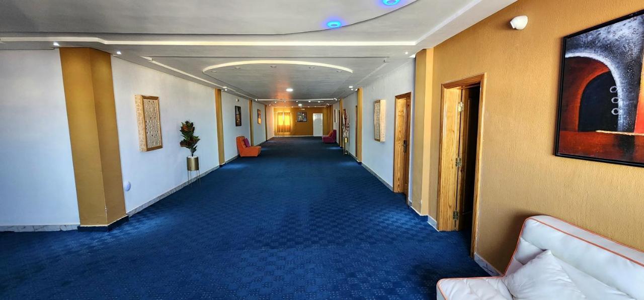 Hotel Le Bon Choix Nouadhibou Bagian luar foto