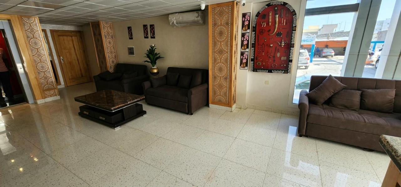 Hotel Le Bon Choix Nouadhibou Bagian luar foto